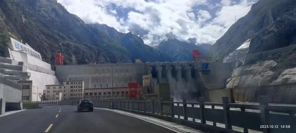 1756955627341588.jpg 2.jpg